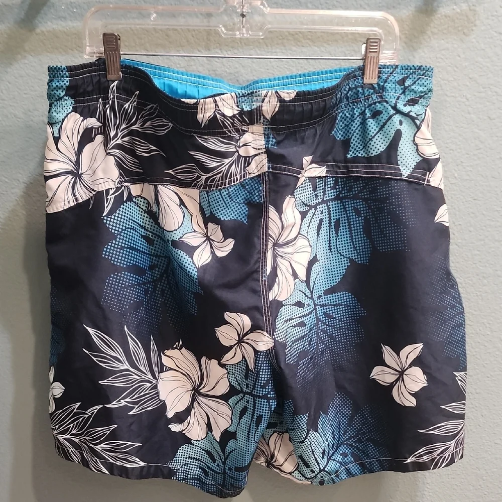Speedo Swim Shorts Blue and White with Size XL